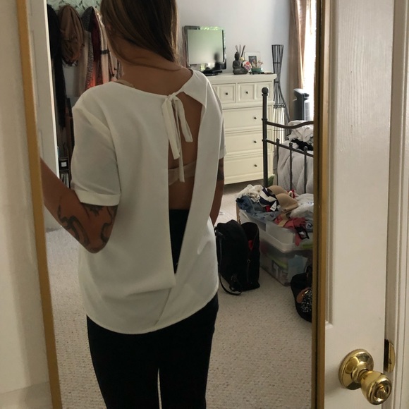 *SOLD* 
Silky Open Back Top - Picture 4 of 4